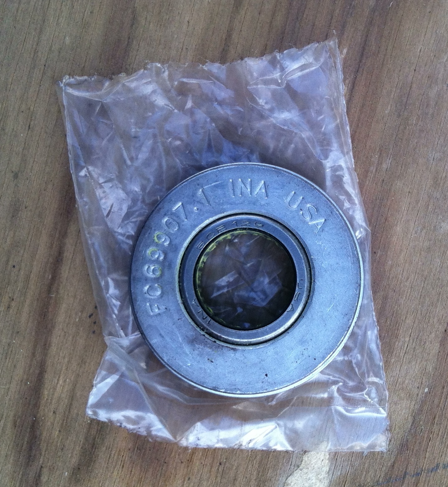 Attached picture pilot bearing for 92 nv4500 #2.jpg